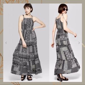 NWT WILD FABLE MAXI BLACK/IVORY HOBO MAXI